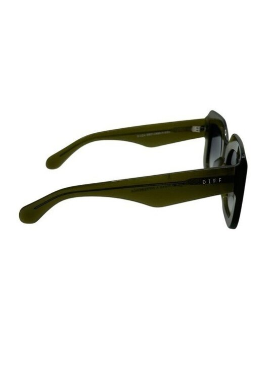 Diff Eyewear Giada Sunglasses Rectangle Chunky Olive Green Polarized Oversized